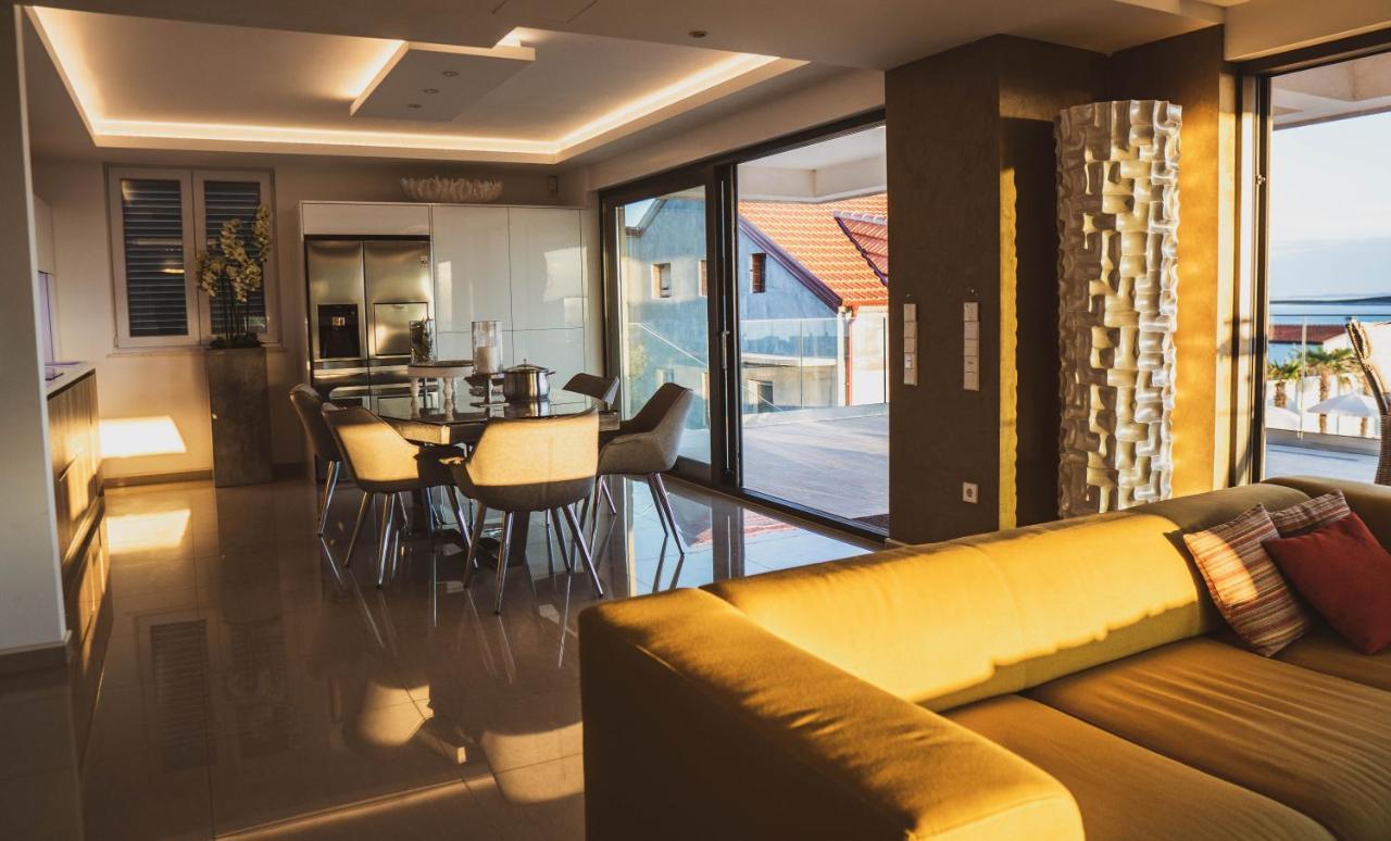 Luxury Apartments White Villa Violeta Mandre Eksteriør bilde